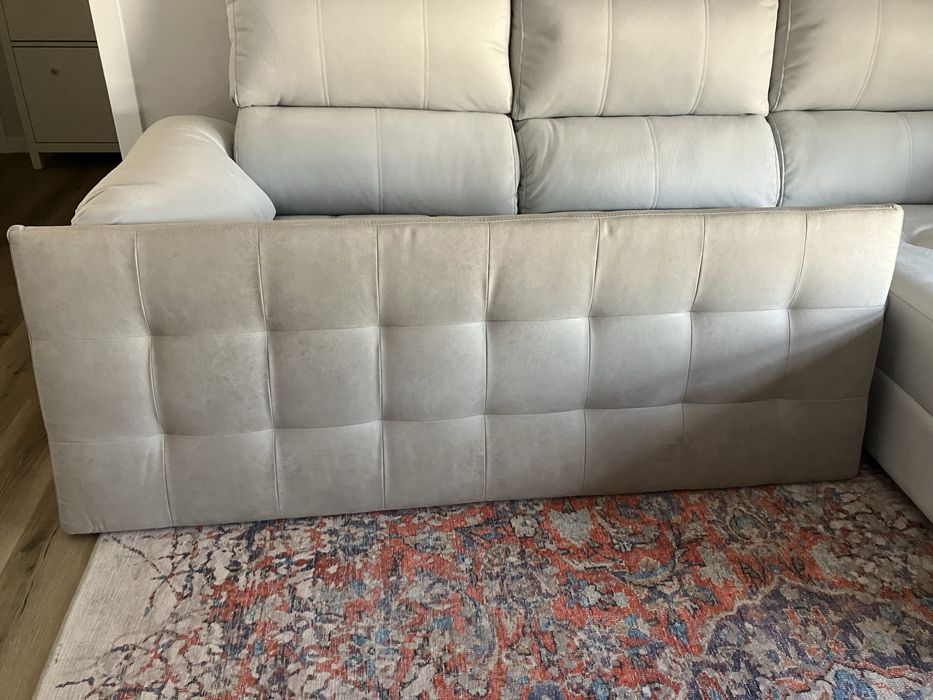 Cabeceira de cama (nova)cor cinza/beje clarinho