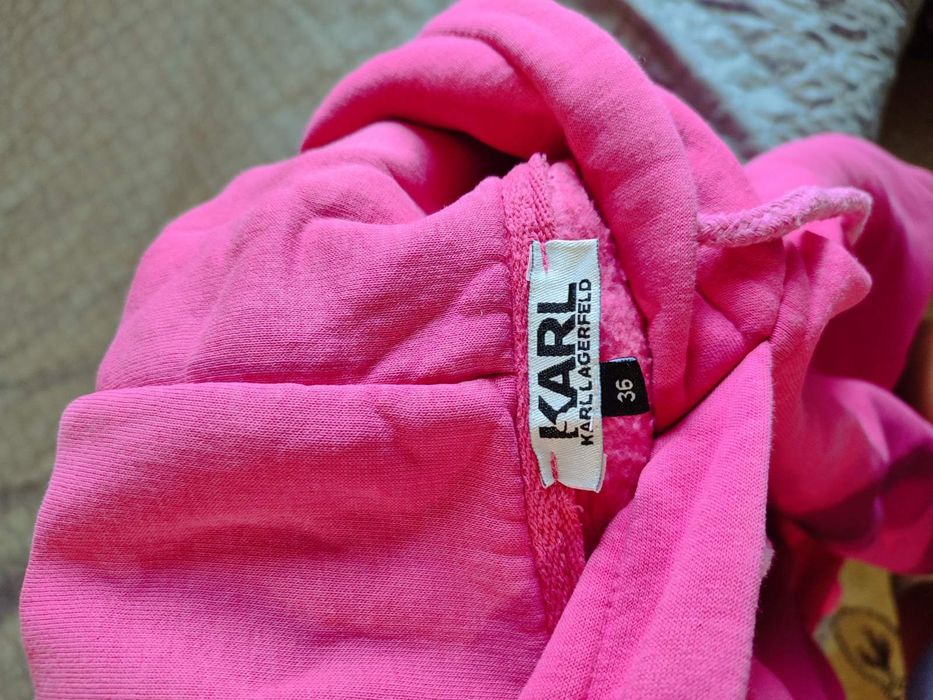 Продам женский спортивный костюм