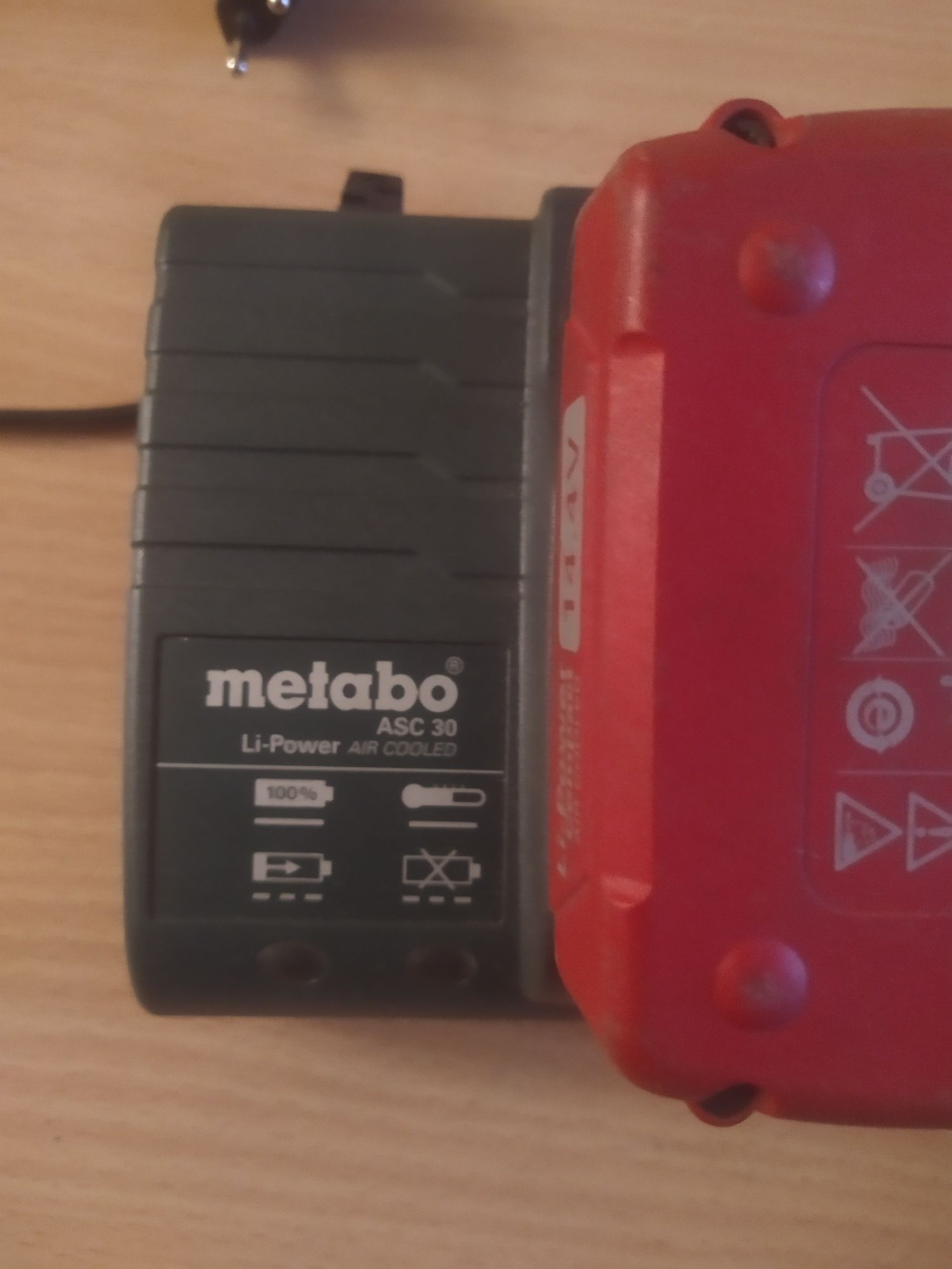 Шуруповёрт Metabo BS 14.4 (D-72622)