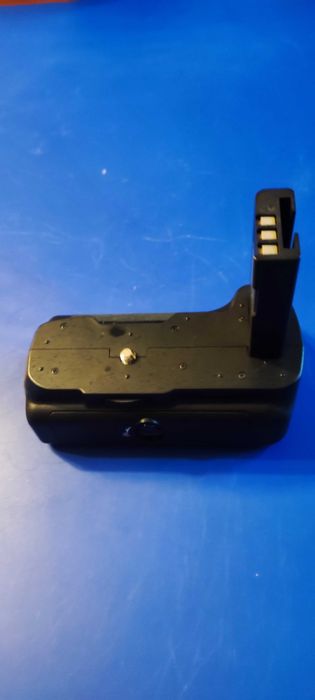 Przystawka do akumulatorów grip do Nikona