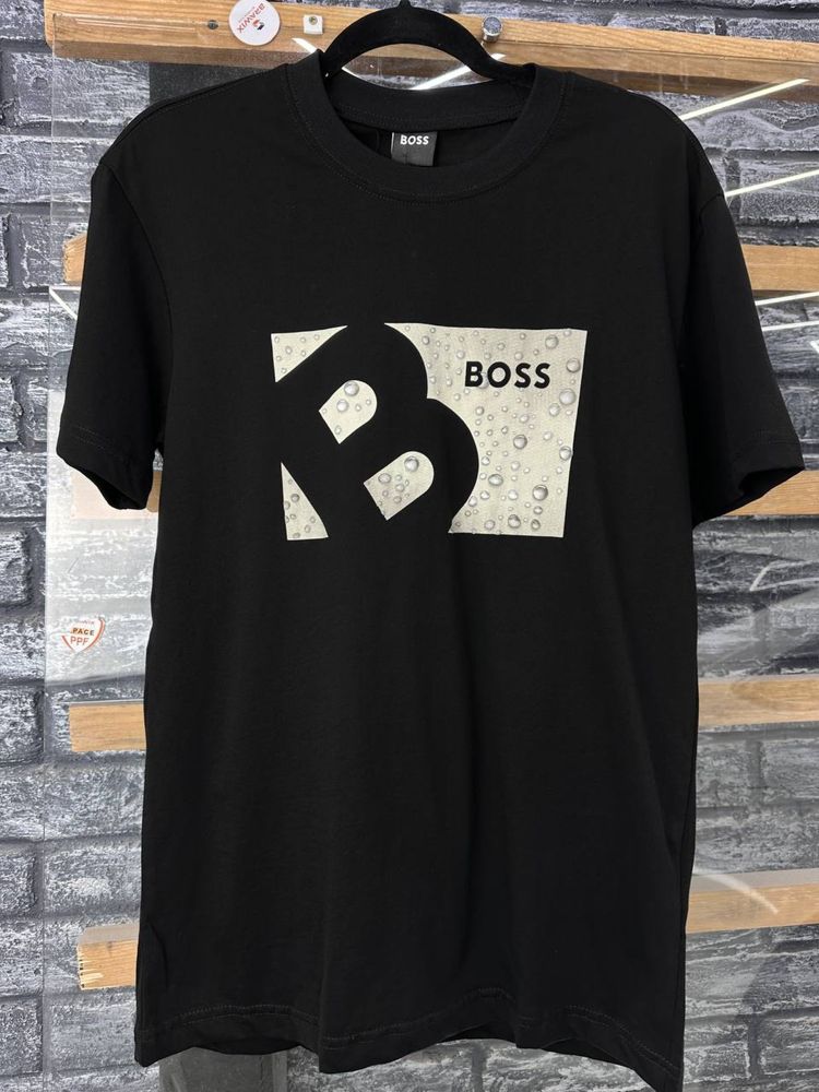 Крута футболка Hugo Boss