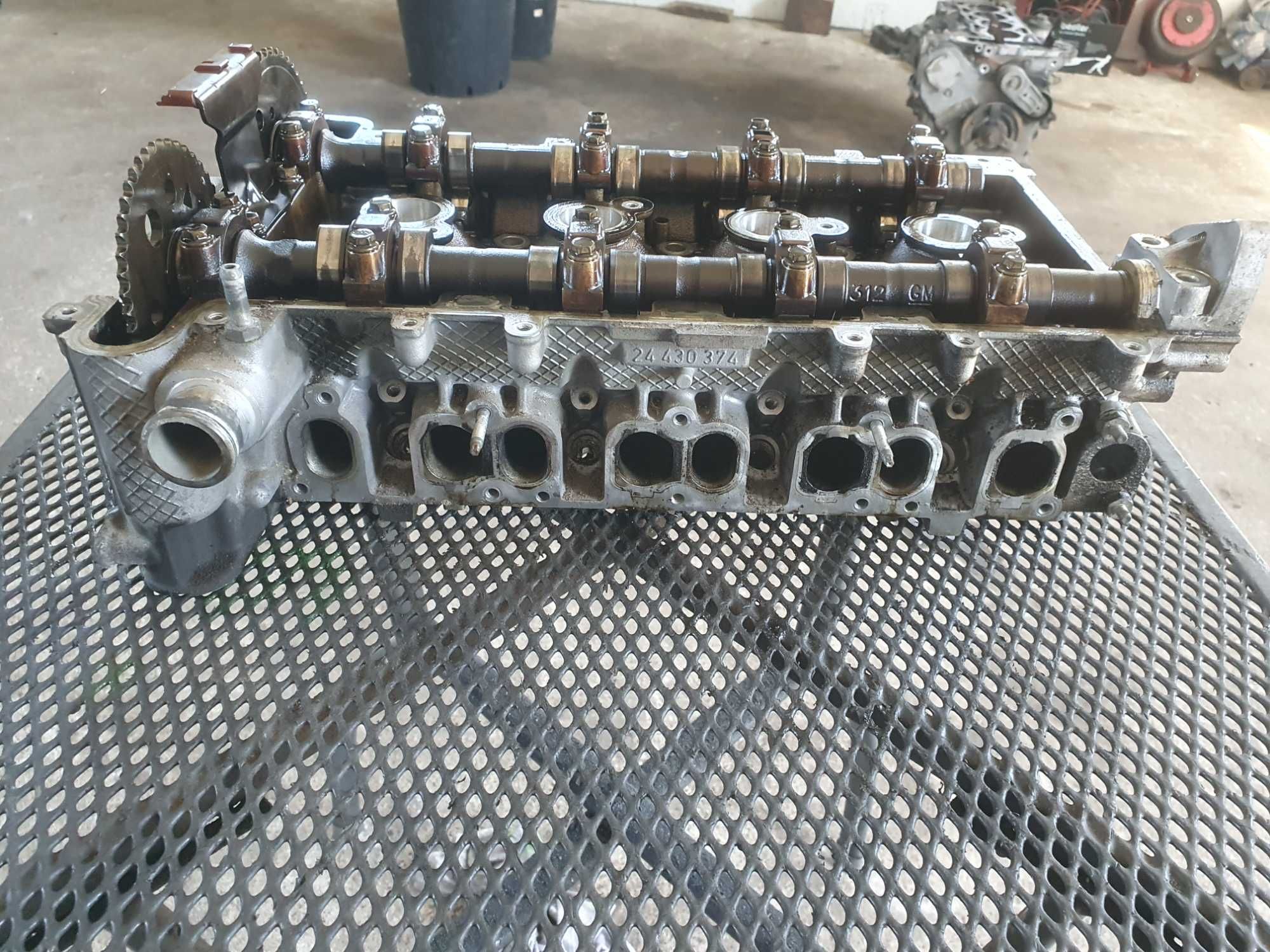 Głowica wałek wałki Opel 2.2 155 km Direct Signum Vectra c z22yh