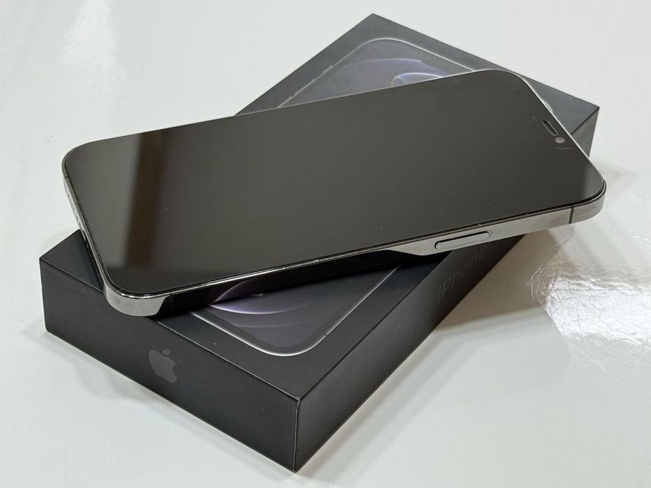 Iphone 12 pro max 256gb. Ідеальний стан нова батарейка!