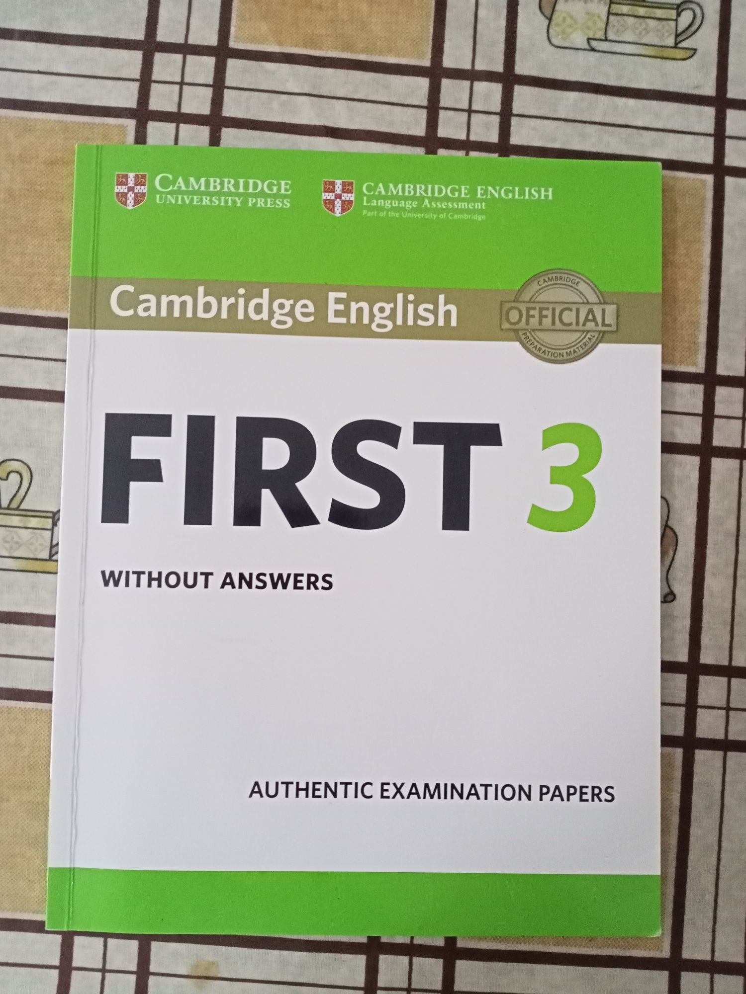 Cambridge English first3.  Students  book