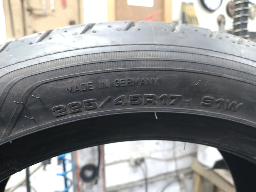 Пара літніх шин Goodyear Asymmetric 3 F1 225/45 R17 (арт.521)