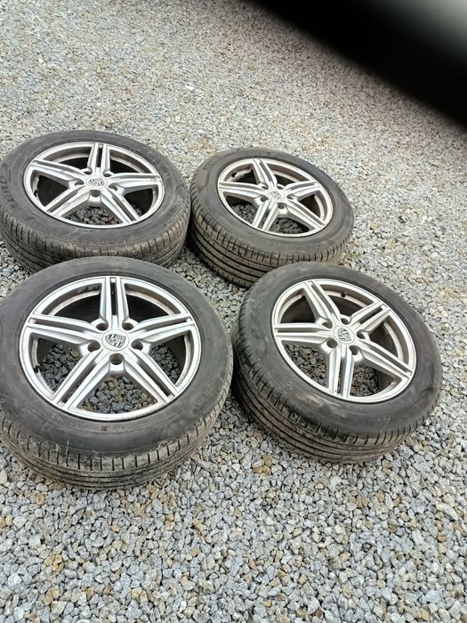 Felgi Porsche Cayenne audi Q7 touareg 19 wraz z nowymi oponami Pirelli