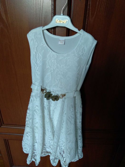 Сукні для дівчаток 116р.,128р.