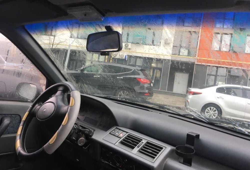 продам рено клио 1