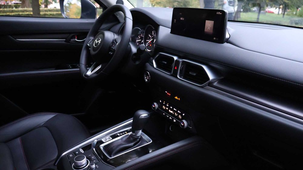 Mazda CX-5, 2024, 2.5 бензин, Carbon Edition