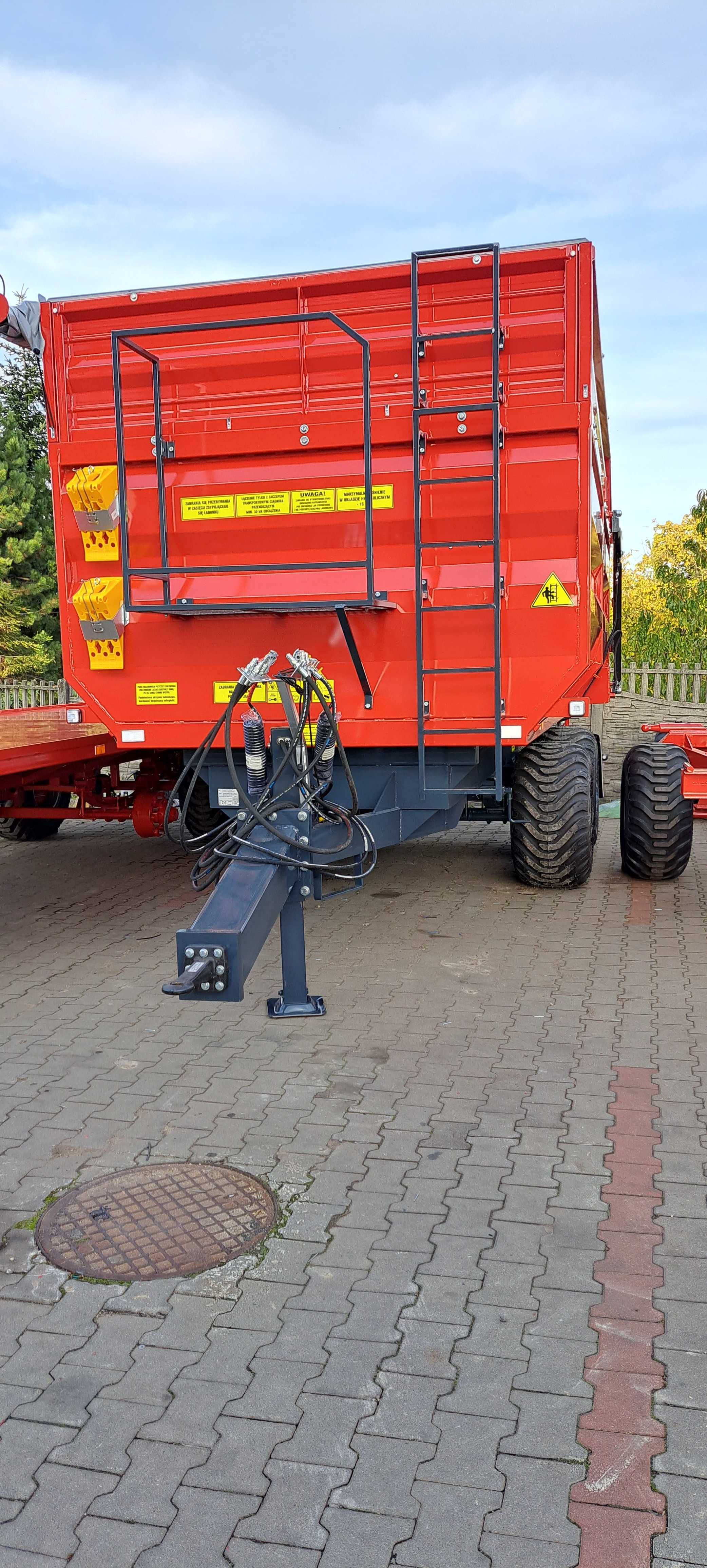 Przyczepa TECHMONT Tandem Skorupa 12T