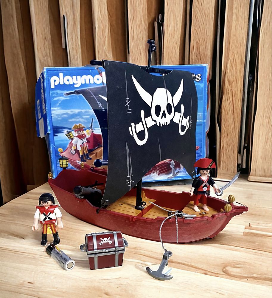 Playmobil корабль