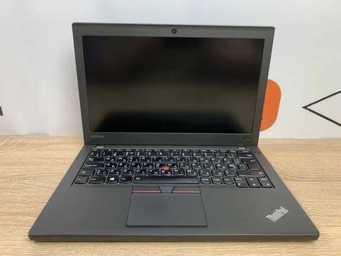 Ноутбук Lenovo ThinkPad: Intel Core i5-6300U 3.0GHz, RAM 16ГБ.