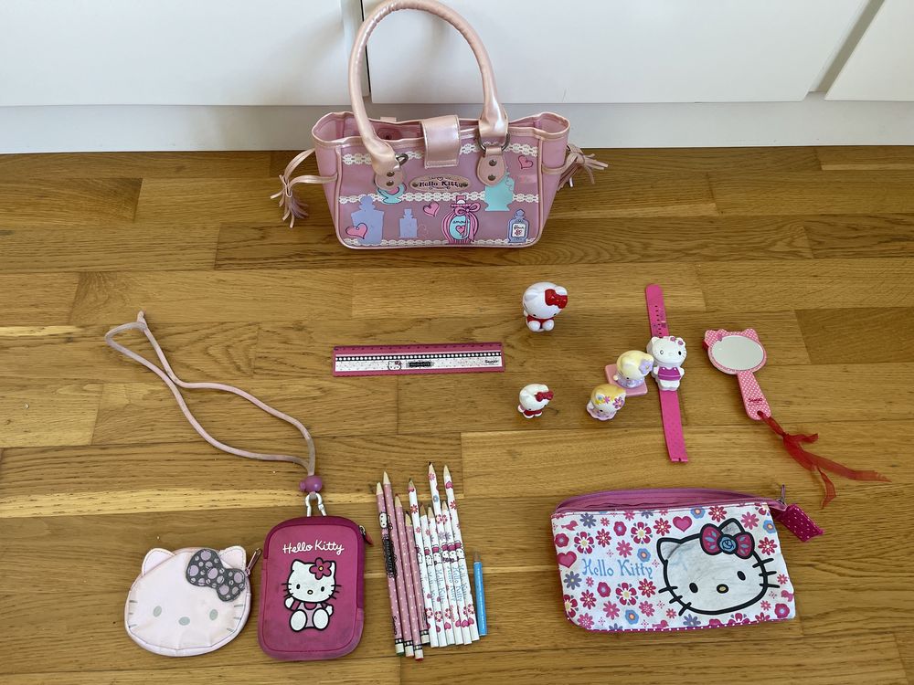 Conjunto peças da Hello Kitty