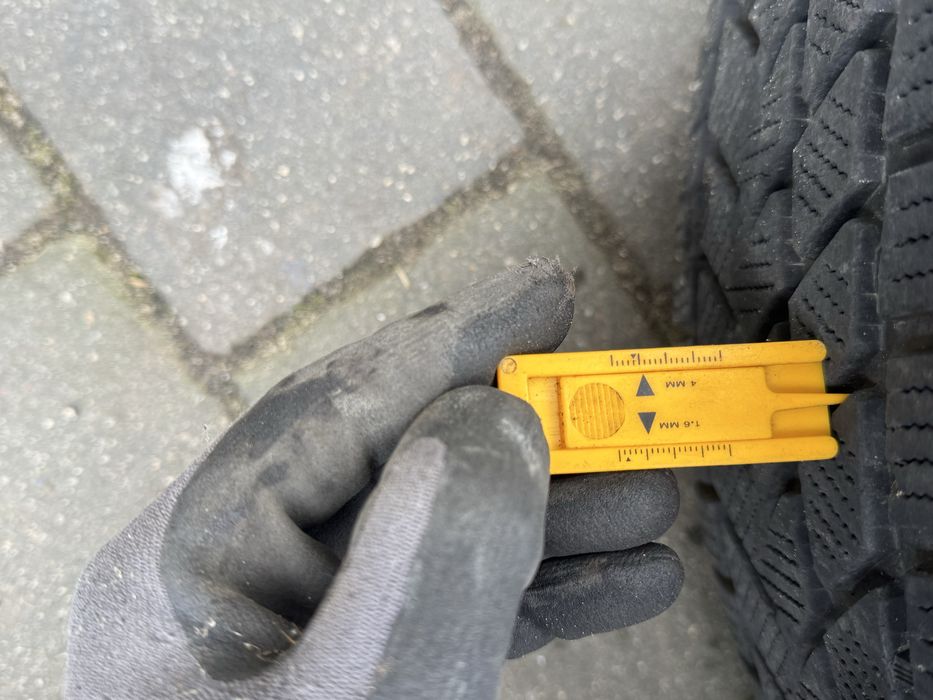 Kola zima opel mokka astra j 5x105 215/65/16