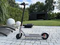 Hulajnoga elektrycznia Xiaomi Mi Electric  Scoorer 3 Grey jak NOWA