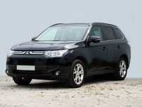 Mitsubishi Outlander 2.2 D-iD Instyle Navi 7lug, perfeito, 2014