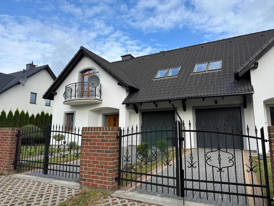 Dom GOTOWY do ZAMIESZKANIA-Komfortowy układ z GARAŻEM i OGRODEM-154 m2