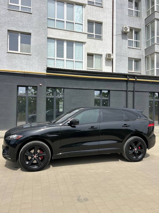 Jaguar F-pace 2016