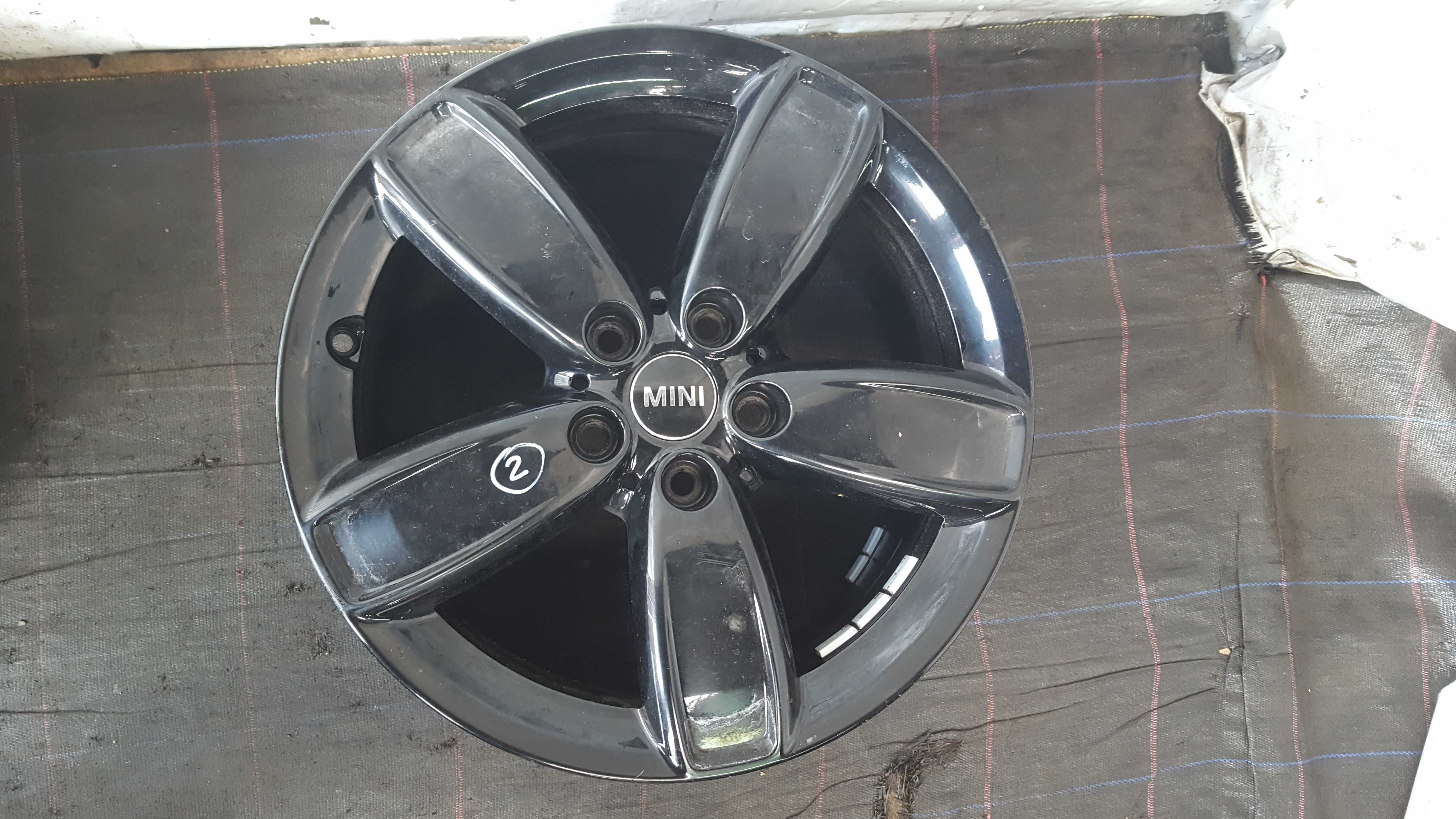 Felgi aluminiowe kpl 5x112 7,5Jx17cali ET52 Mini BMW VW Audi