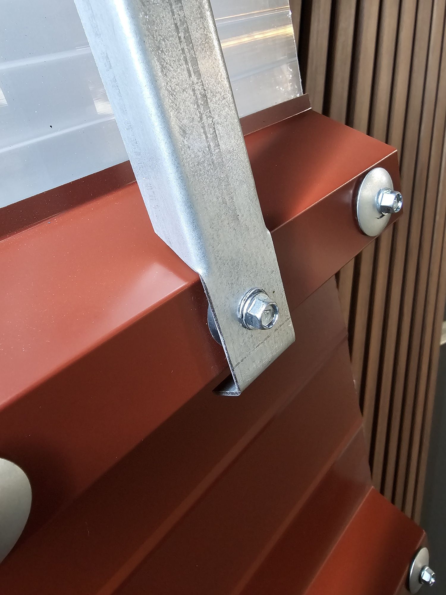 Barra para fixar Polipainel/Thermopainel