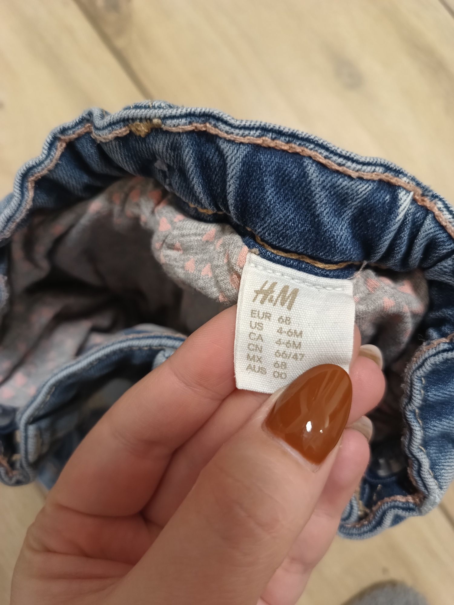 Jeansowe dziewczęce spodenki H&M w rozmiarze 68