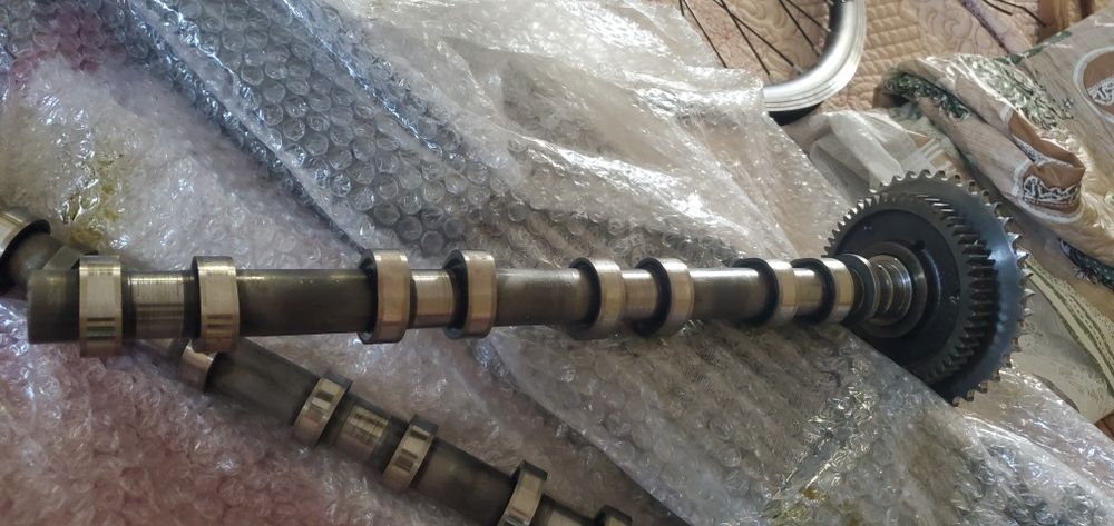 Розподільчі вали корандо Ssang yong Korando 2010 2,0XDI D20T D20DT D20