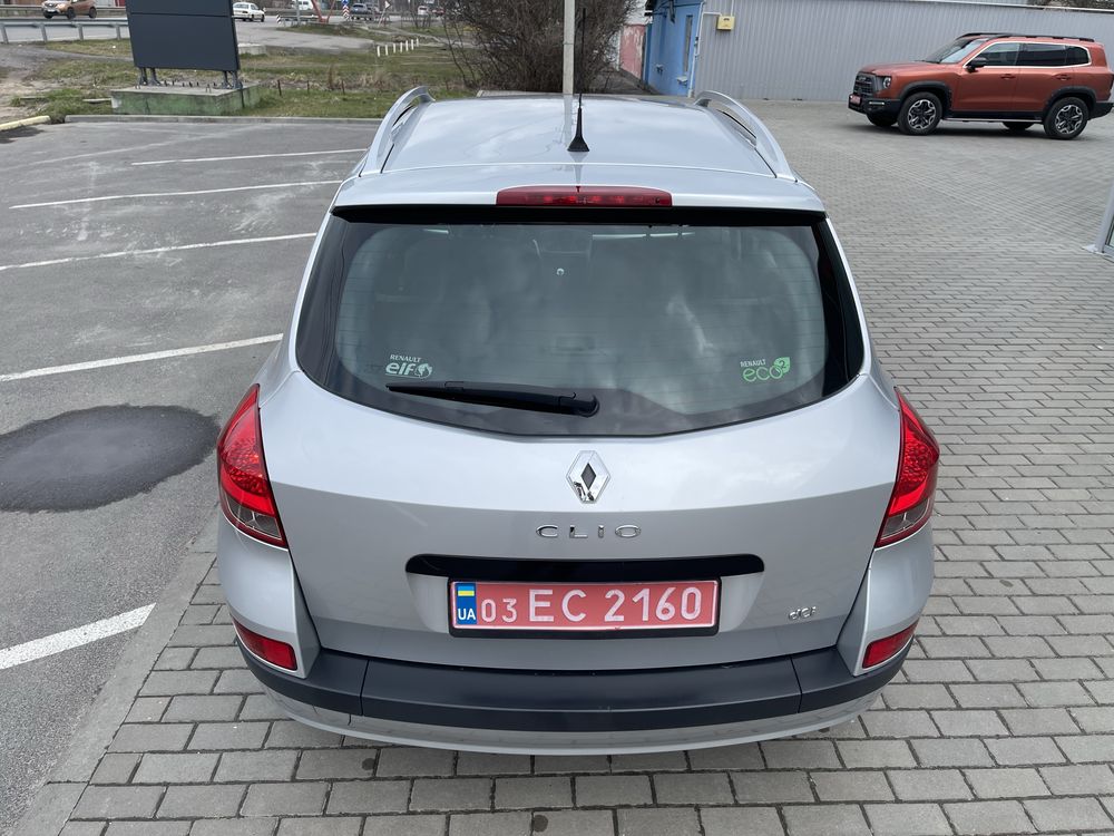 Renault Clio 1.5 дизель 2011 рік