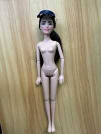 Кукла шарнирная типа Барби