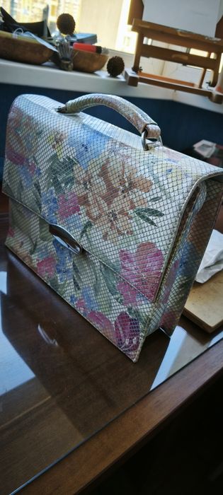 Жіночий шкіряний кейс, сумка, дипломат.