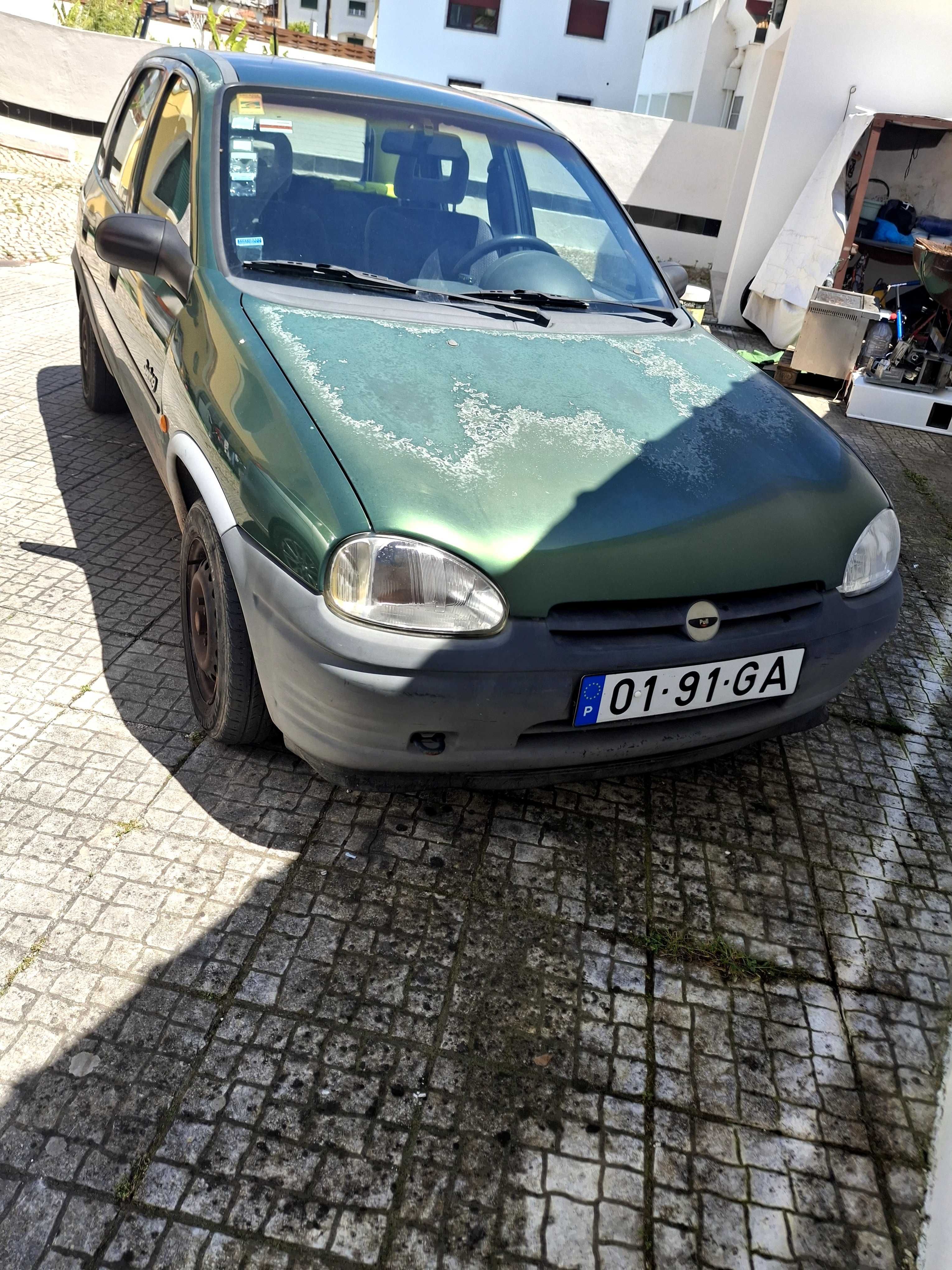 Opel corsa motor izuzu 1500 com apenas 137mil kms