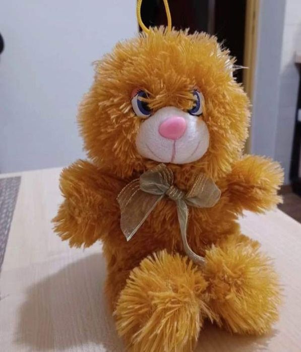 Miś siedzący 22 cm