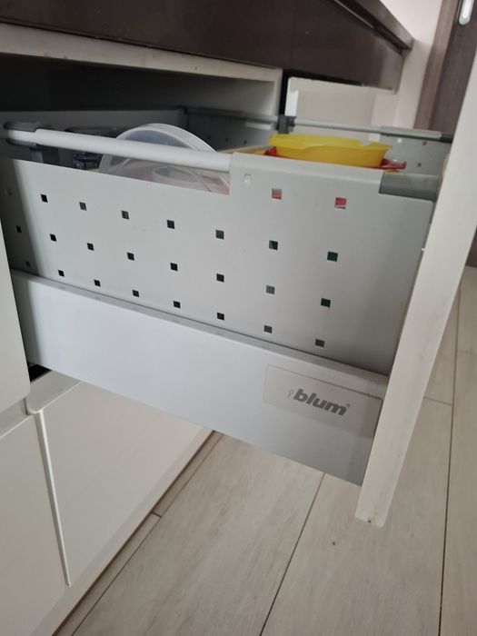 Kuchnia wraz ze sprzetami.