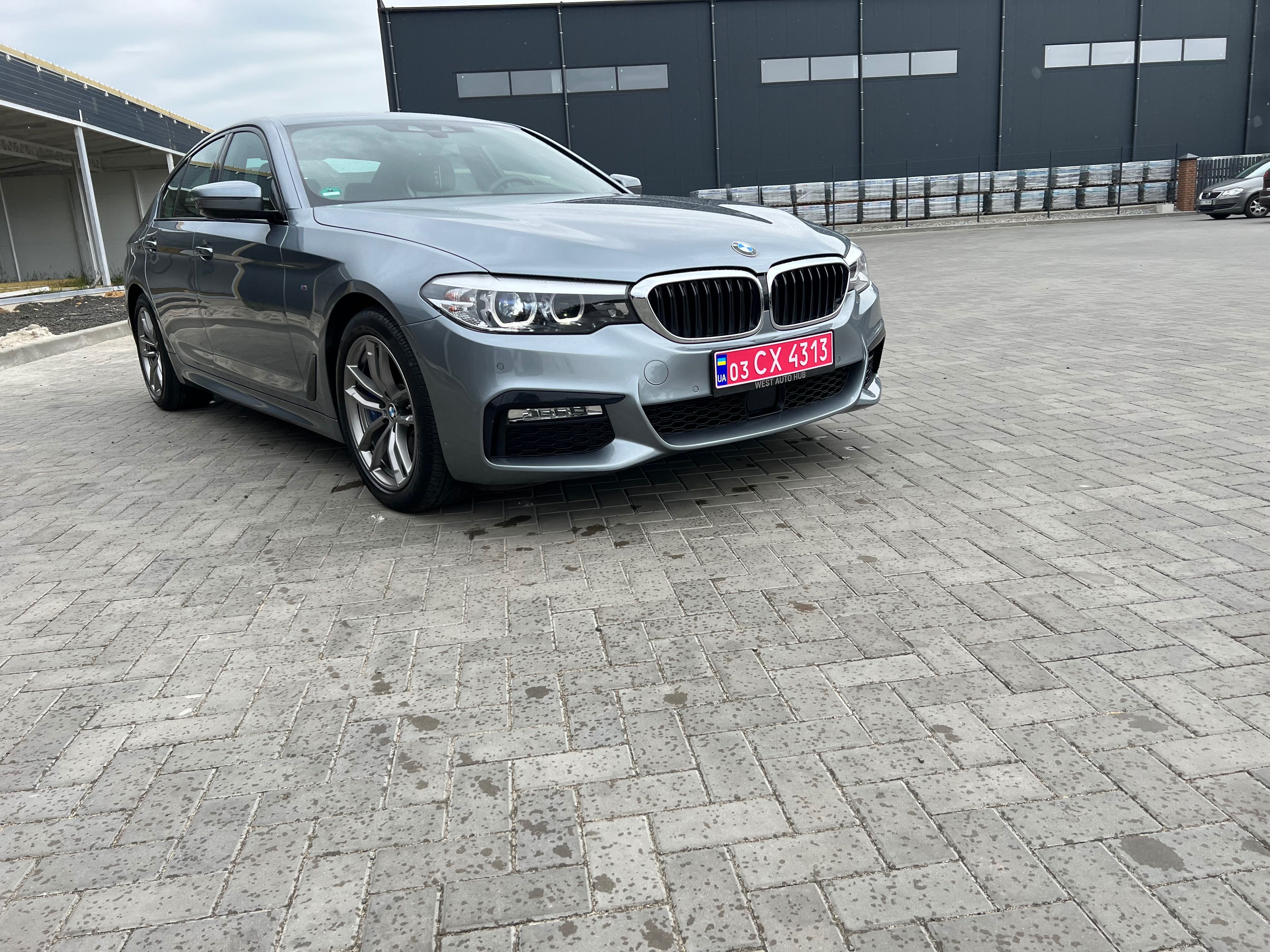 накладка на дзеркало для bmw g30 знята з авто стан 9 з 10 (пара)