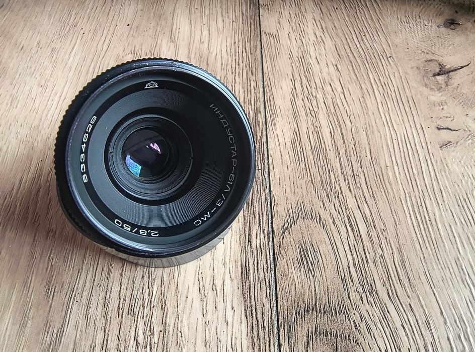 Obiektyw Industar 61 ogniskowa 50 mm o światłosile f2.8 Mocowanie M42