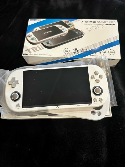 Konsola do gier Trimui Smart Pro Retro 128GB