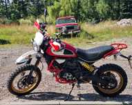 Piękny Ducati Scrambler Desert Sleed ADV off road dual retro vintage