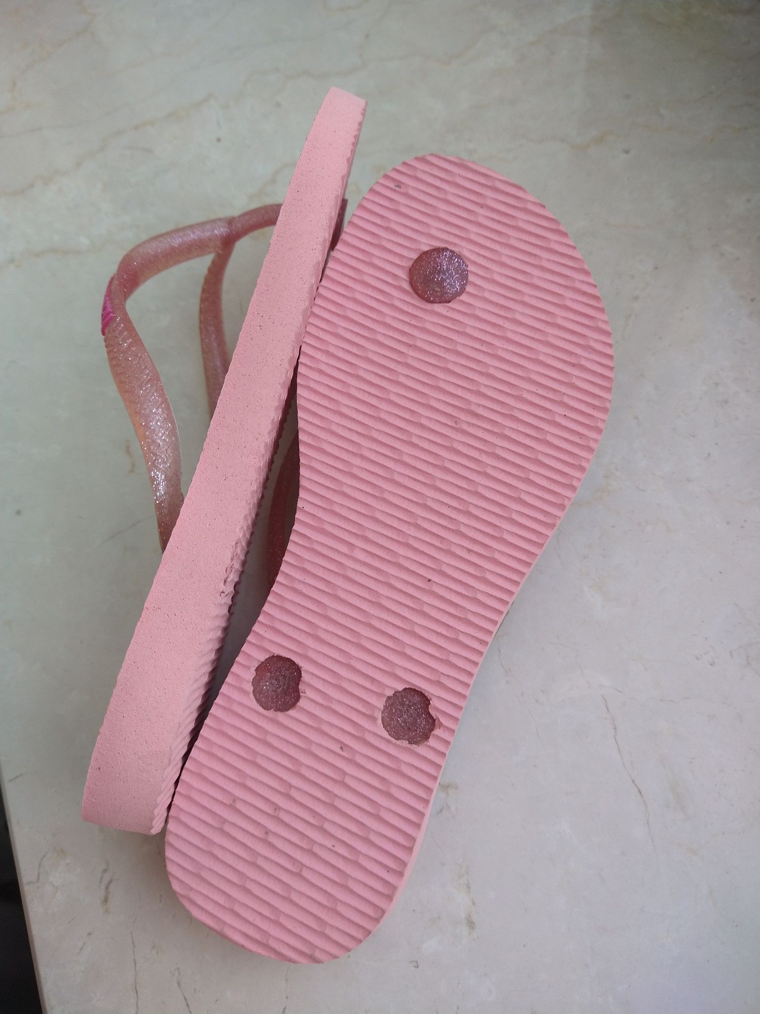 Вьєтнамки  нові 29-30 р.для дівчинки фірми havaianas