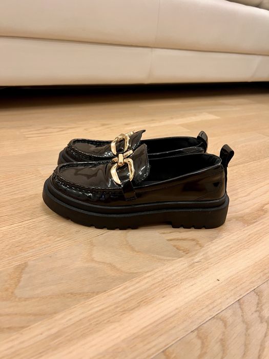 Дитячі лофери Zara
