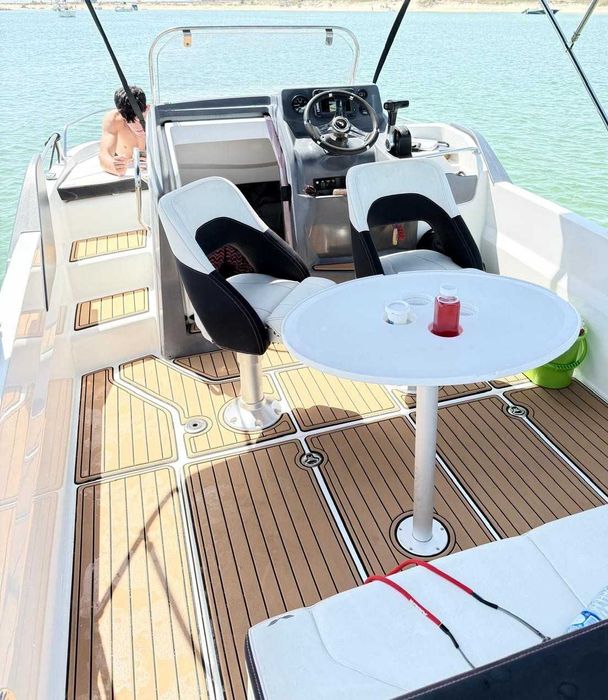Beneteau 6.6 Barco de Recreio