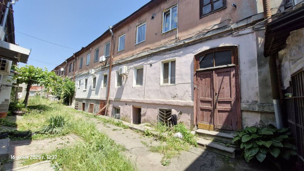 2 комн -27 метров. Центр. АГВ. Жилое состояние. ул. Колонтаевская