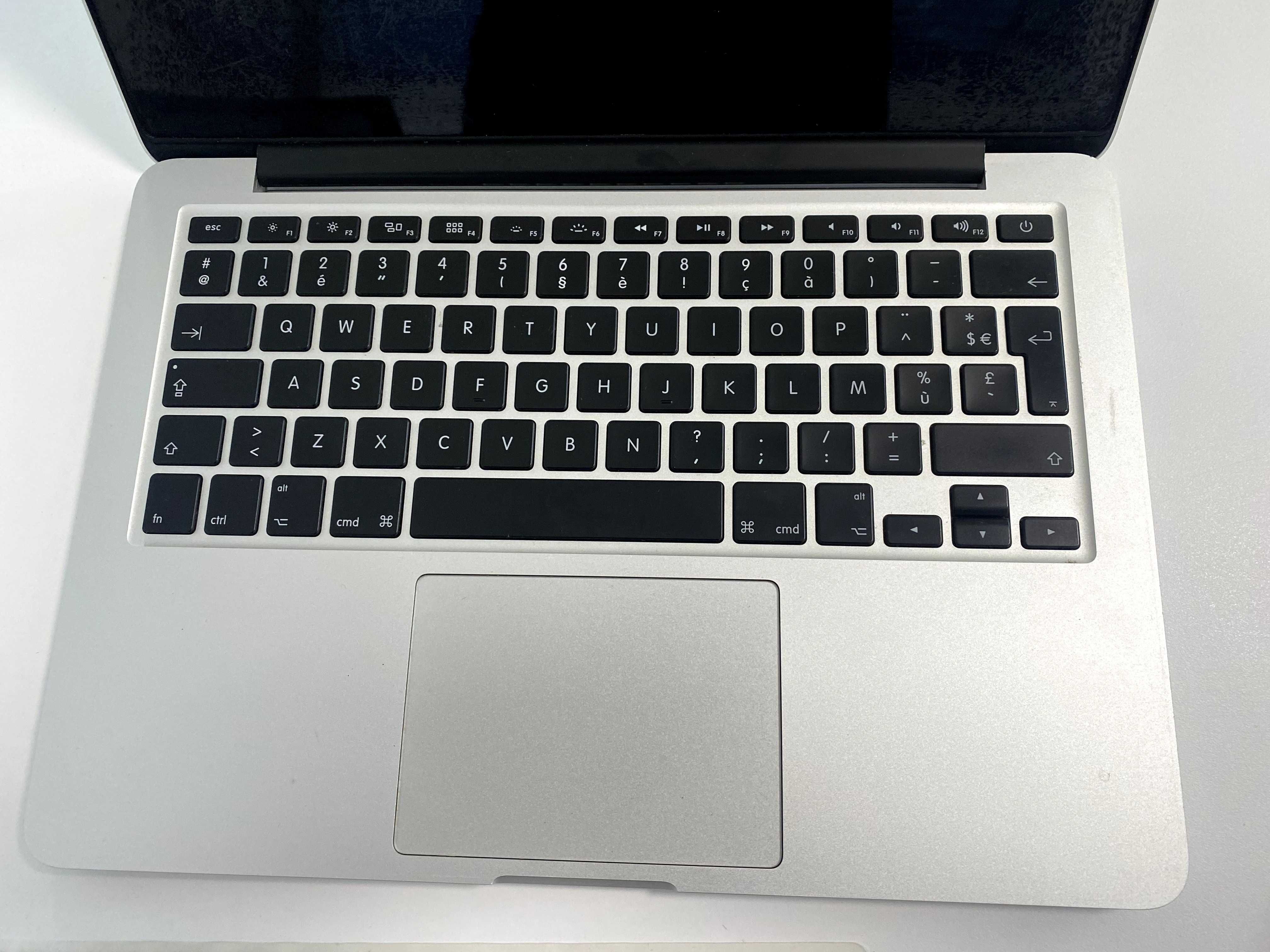 MacBook Pro (Retina, 13-inch, 2015) 2,7 GHz 2-ядра, 8 ОЗУ, 250 Gb.