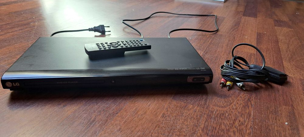 DVD/CD odtwarzacz LG