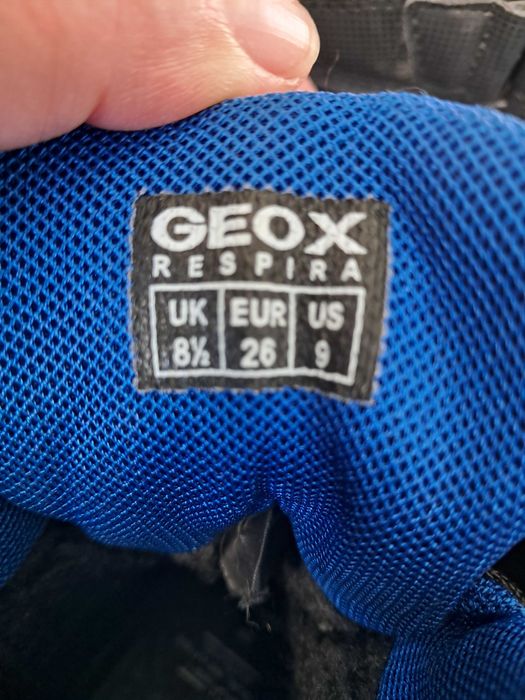 Zimowe śniegowce chłopięce Geox rozm. 26