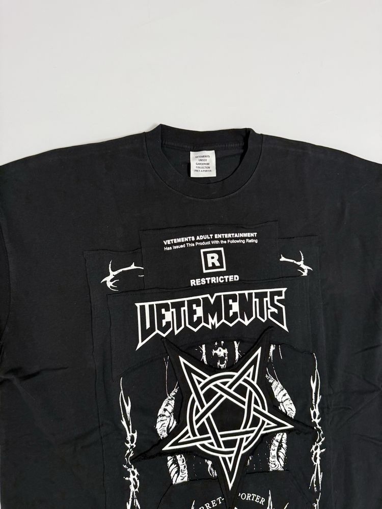 футболка  Vetements Hardcore Restricted black white balenciagatee L Xl