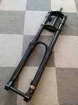 Marzocchi 888 RV 200mm nieuzywany