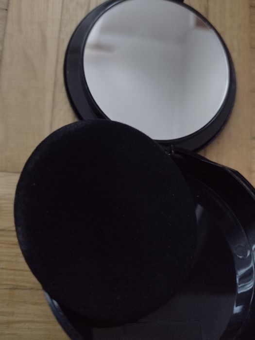 Puder prasowany RevlonColorstay