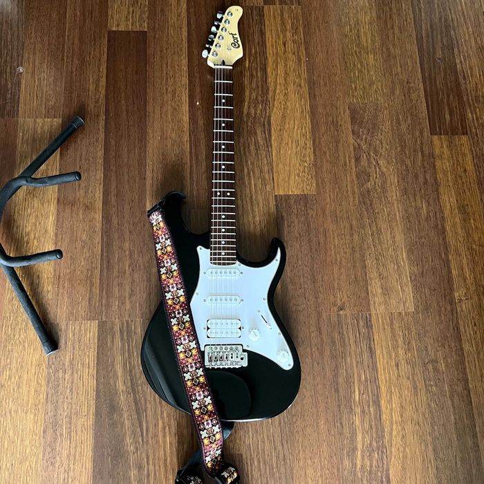 Cort G200 BLK Gitara Elektryczna Stratocaster