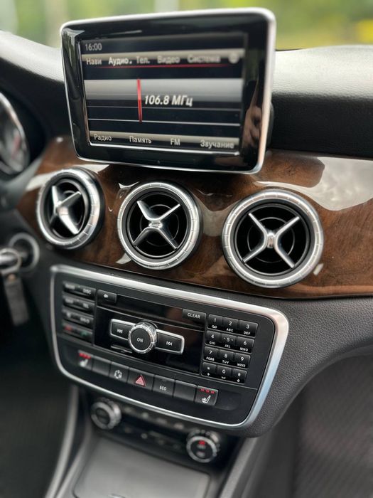 Mercedes Benz CLA