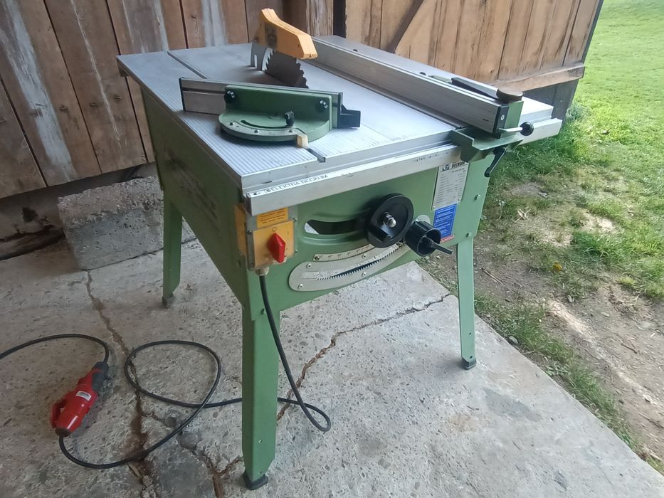 Mocna 4,2 kW Piła formatowa krajzega 400 volt stołowa cerkularka