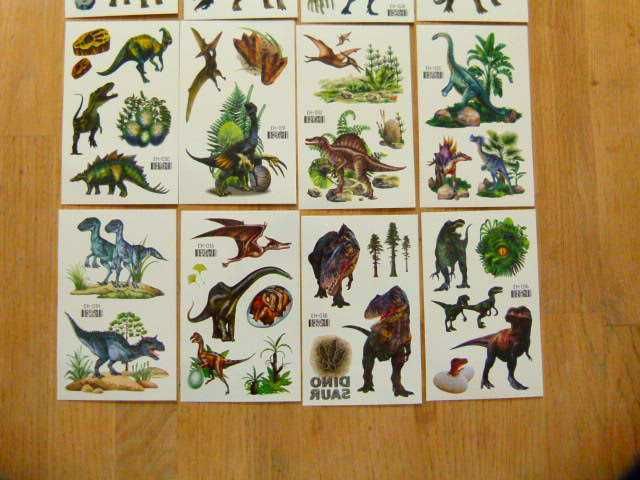 Tatuaże wodne motywy dinozaury zestaw 12 listków 12x7,5cm